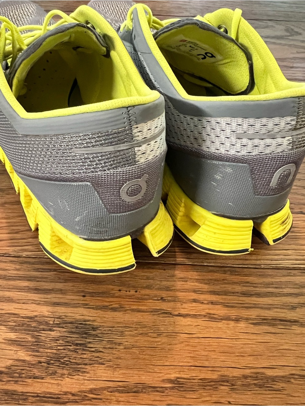 On Running Men's Gray and Yellow Lightweight Running Shoes - Picture 6 of 6